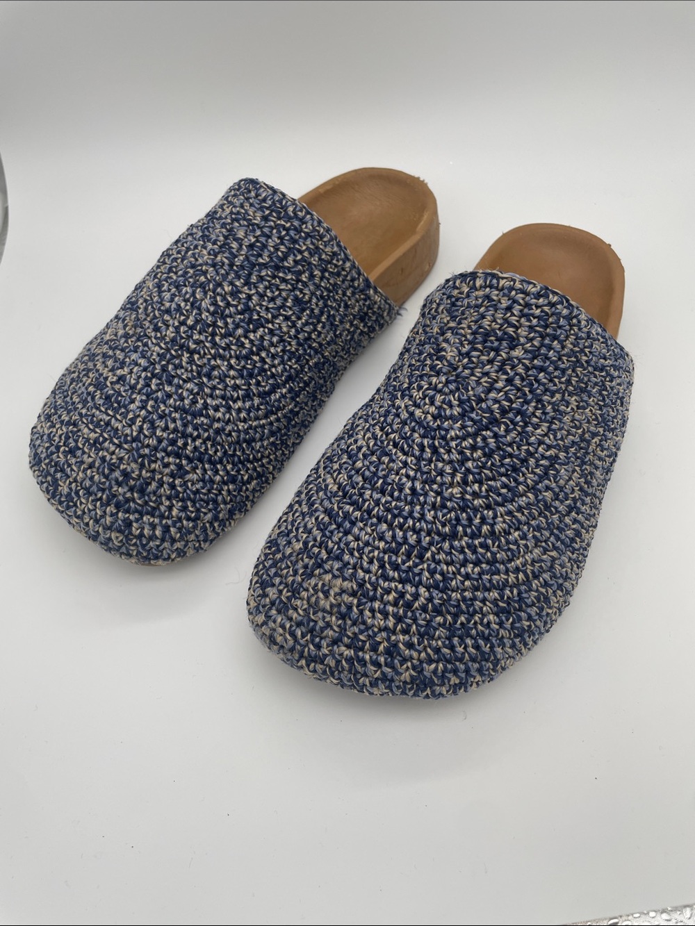 The SAK Bolinas blue mix crochet clog mule slide pre owned W6 earthy boho 90s